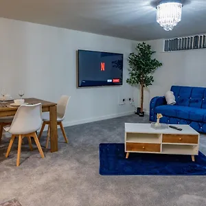Bv Basement Navy Diamond Suites Apt , Bradford (West Yorkshire) United Kingdom
